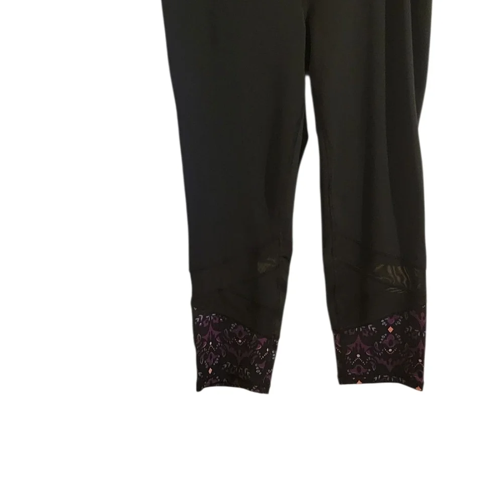 Gaiam Black and Purple Patterned Leggings Size L - Picture 6 of 8